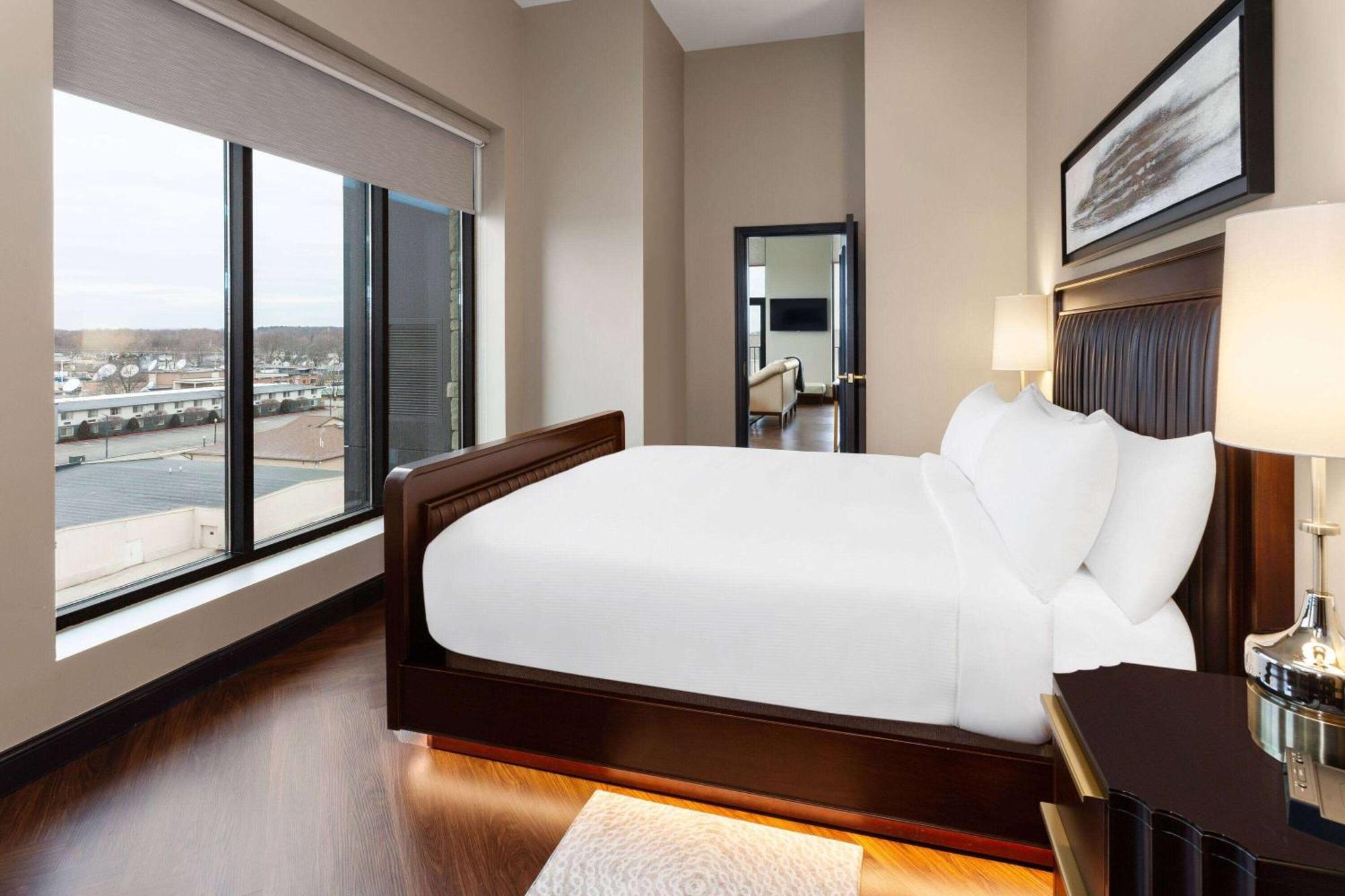 Legacy Hotel, Trademark Collection By Wyndham グリーンベイ エクステリア 写真